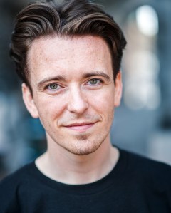 Kenneth Boyle_8x10_colour-4